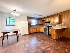 Building Photo - Modern & Spacious • Newly Remodeled • 2 Be...