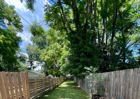 Building Photo - 5538 N College Ave