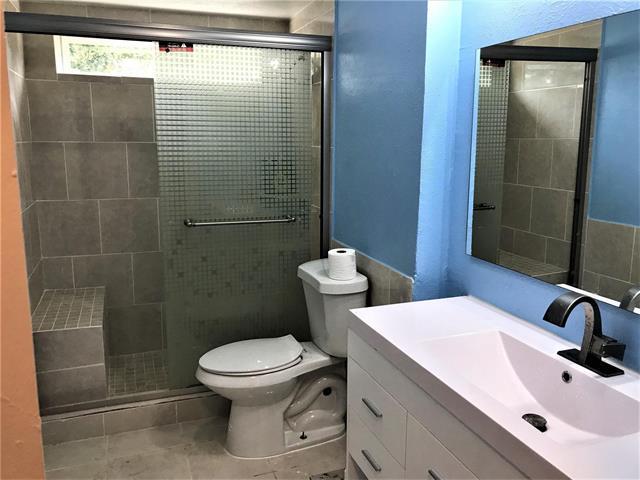 Building Photo - 906 Melissa Ln