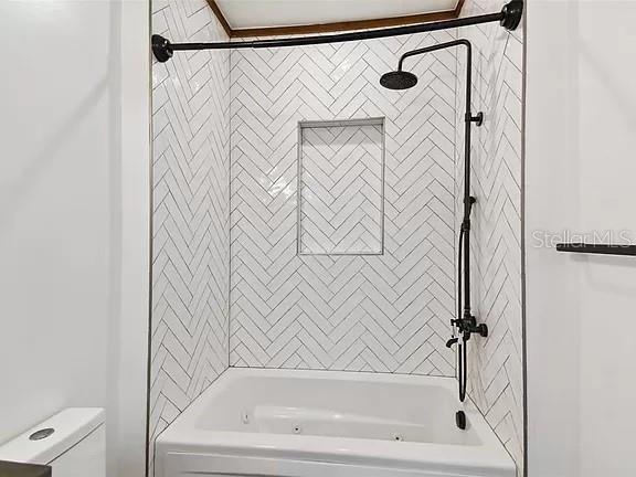 Building Photo - 2508 N Ola Ave