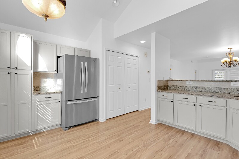 Building Photo - 2290 Hanover Drive