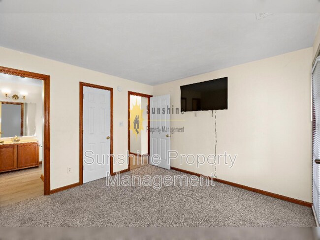 Building Photo - 3468 Clover Meadow Dr