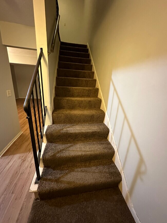 Building Photo - 6570 Santa Cruz Pl