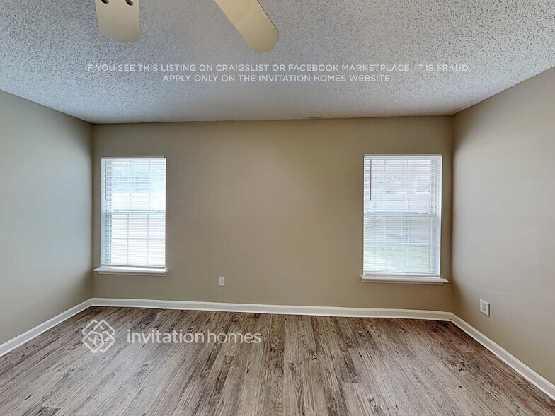 Building Photo - 4549 Cobblefield Cir E