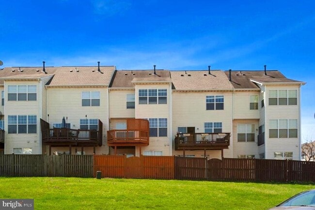 Building Photo - 8116 Rainwater Cir