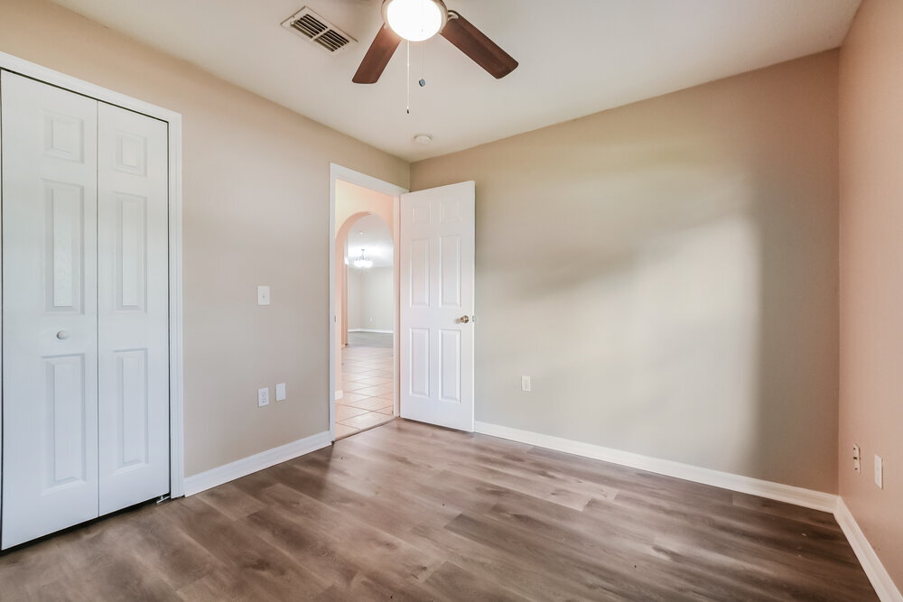 Building Photo - 4205 Iveyglen Ave