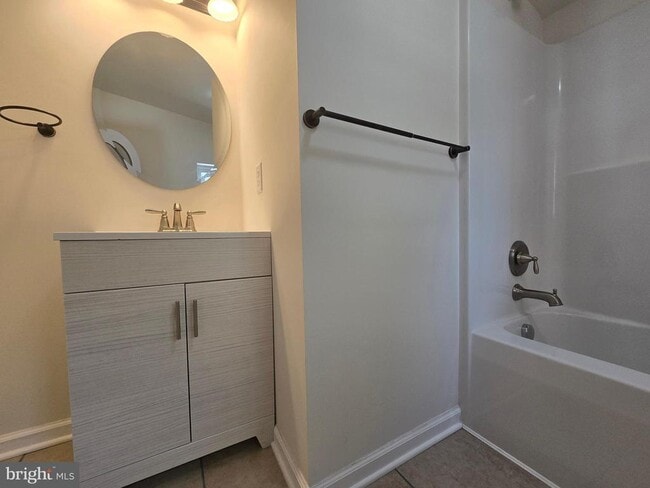 Building Photo - 34 South Main Street