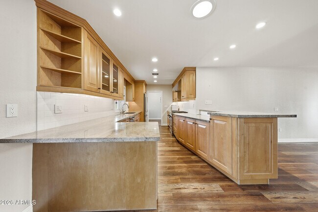 Building Photo - 11236 North 42nd Pl