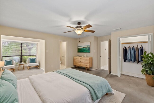 Building Photo - 106 Cross Bow