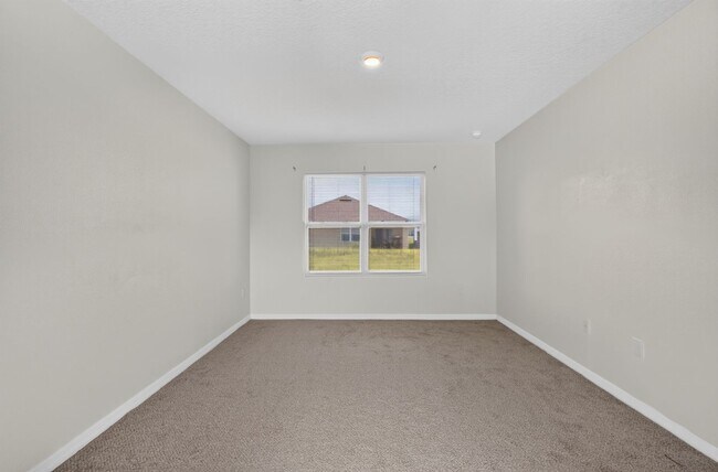 Building Photo - 537 Talisi Lp