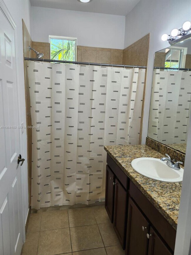 Building Photo - 1322 SW 147th Ter