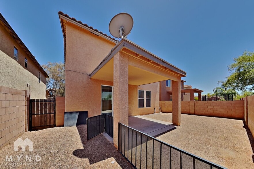 Building Photo - 7056 S GREENEYES Ln