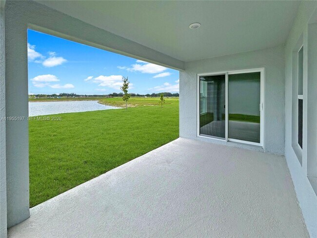 Building Photo - 2060 Stillview Pass