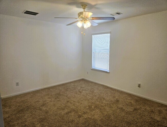 Building Photo - 9957 Spring Rock Ln