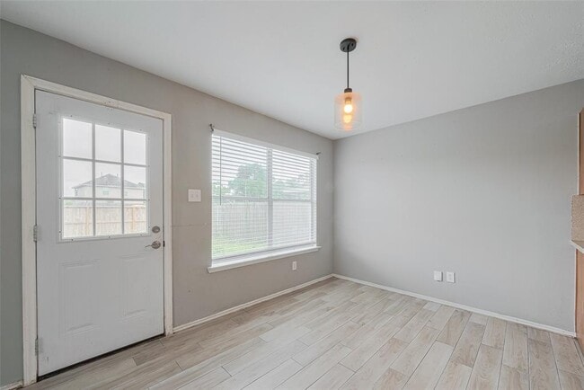 Building Photo - 9926 Myrtle Field Ln