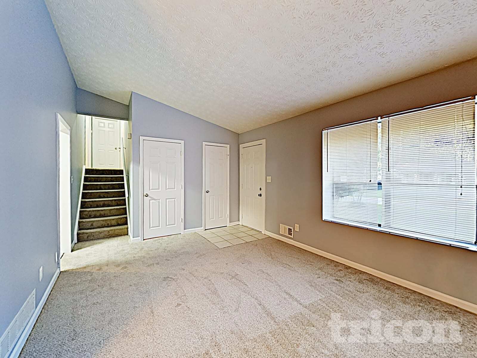 Building Photo - 133 Fairview Dr