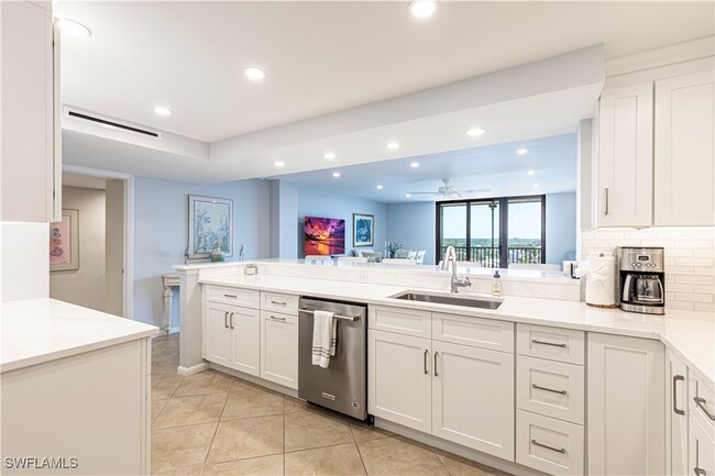 Building Photo - 11030 Gulf Shore Dr