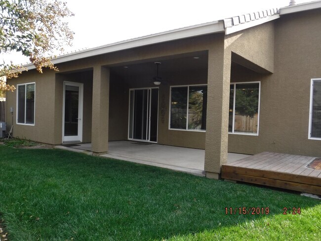 Building Photo - 1127 Manchester Way