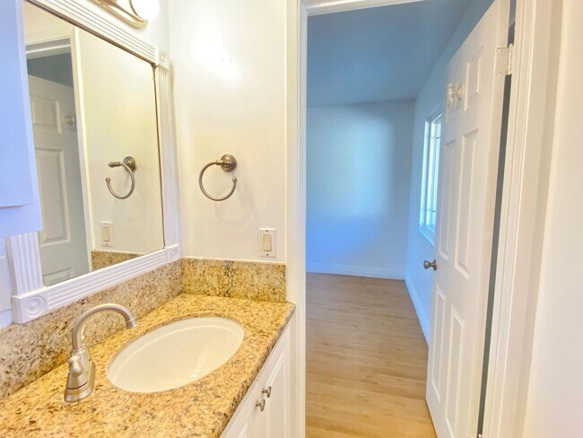 Building Photo - Beautiful Single Story Home Across From Ro...