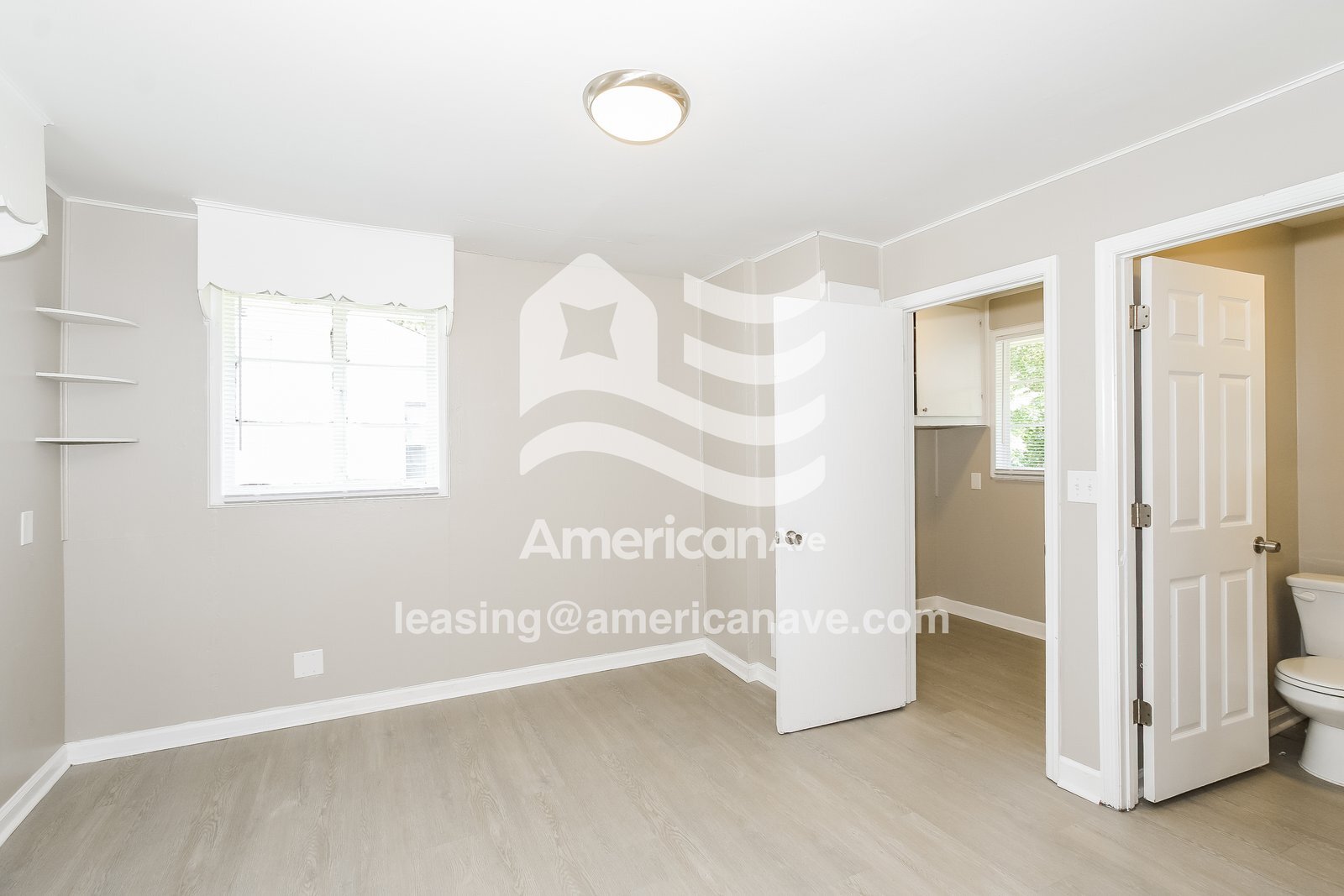Building Photo - 1227 Radiance Dr