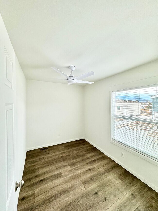Building Photo - 66434 5th St