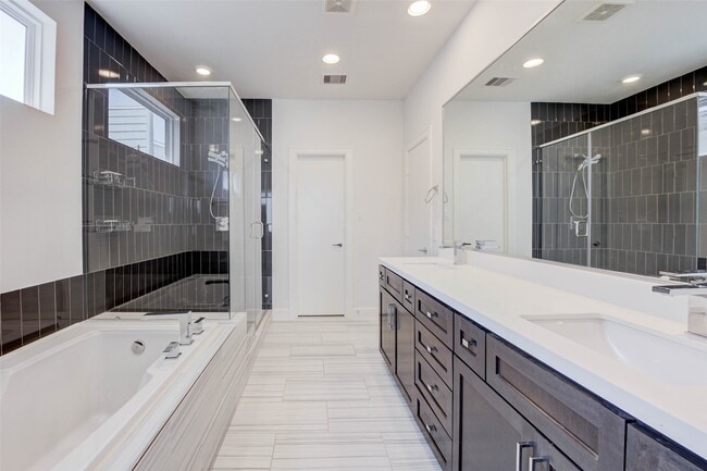 Building Photo - 1743 Eado Point Ln