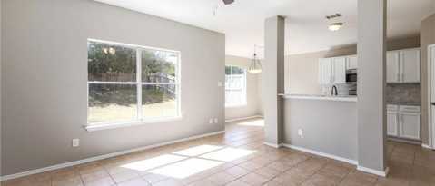 Building Photo - 1617 Diana Dr