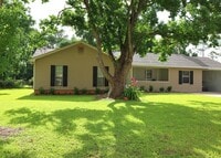 Building Photo - 3630 Becky St