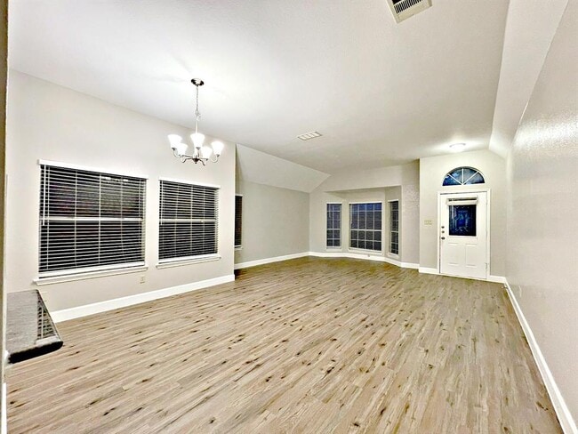 Building Photo - 8501 Priest River Dr