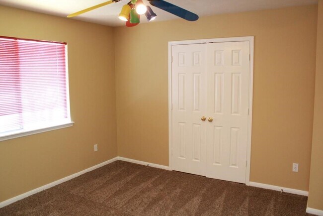 Building Photo - 20235 Chelsea Canyon Ct