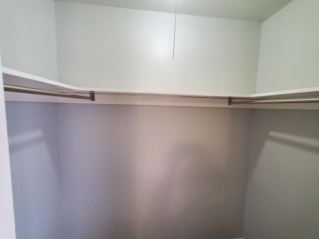 Building Photo - 911 Vance Jackson Rd