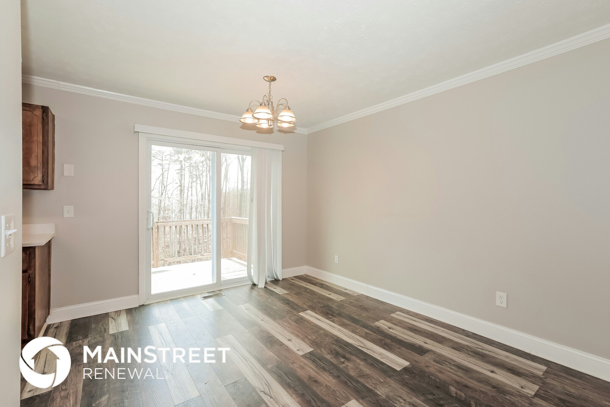 Building Photo - 6538 River Hill Dr