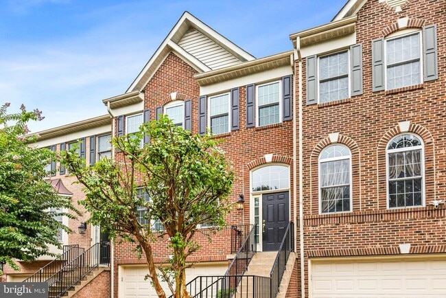 Building Photo - 3836 Elmwood Towne Way