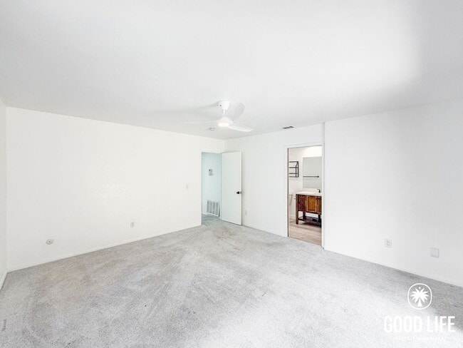 Building Photo - SD: Spacious 2BD/2.5BA home in Del Cerro with Fireplace, Private Balcony & 2-Car Garage