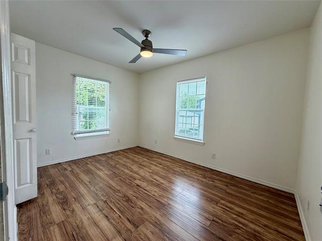 Building Photo - 2303 Deer Path Dr