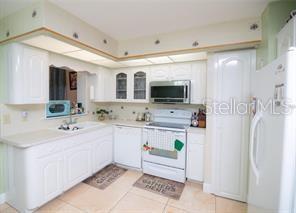 Building Photo - 111 Cuautla Way