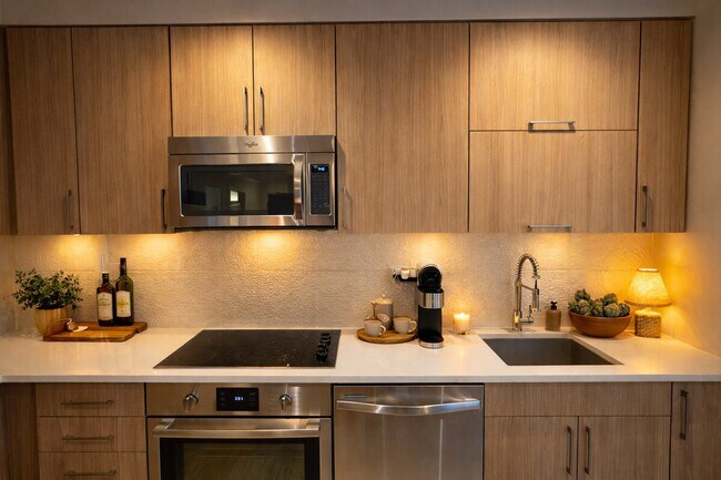 Building Photo - 1330 Wallach Pl NW