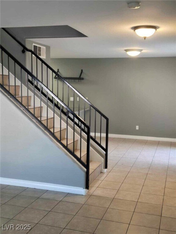Building Photo - 10173 Quaint Tree St