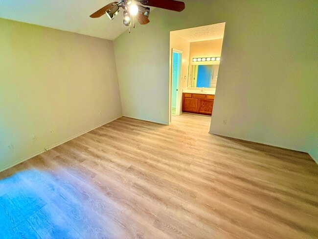 Building Photo - 2705 Beartooth Way