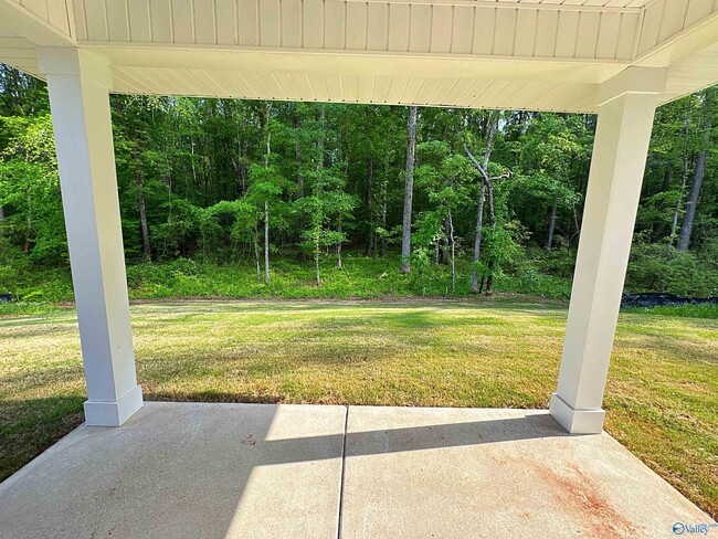 Building Photo - 228 Hibiscus Dr