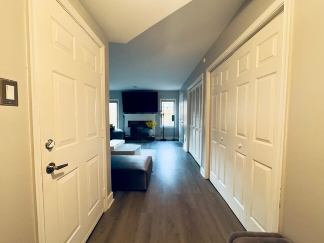 Building Photo - 3832 Charles Ave