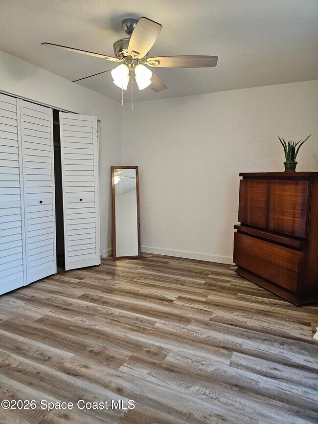 Building Photo - 872 Sadnet Cir NE