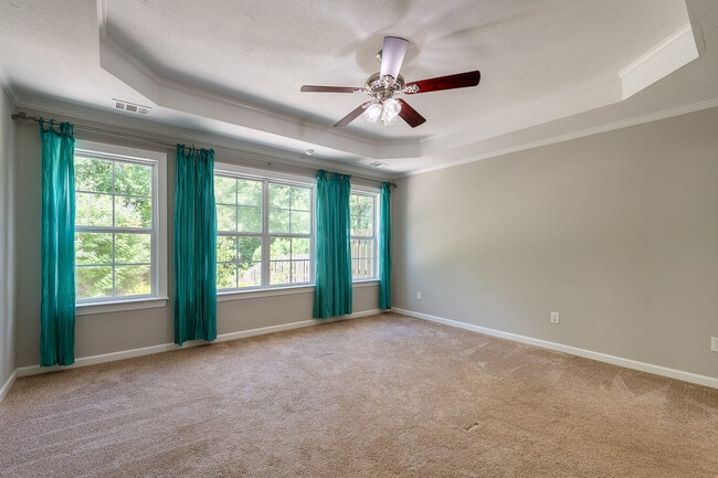 Building Photo - 474 Sebastian Dr