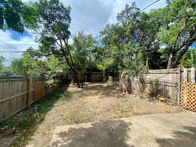 Building Photo - 1509 Cinnamon Path