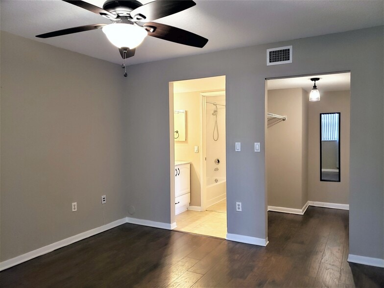 Primary - 9959 Nob Hill Ct