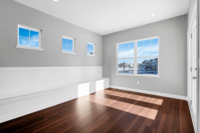 Building Photo - 12122 Warbler Wy