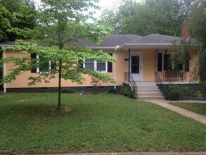 Building Photo - 3BR Normaltown Charmer