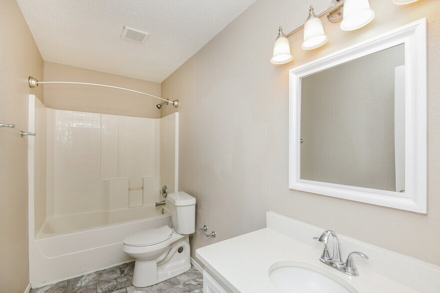 Building Photo - 1429 Blazing Star Trail