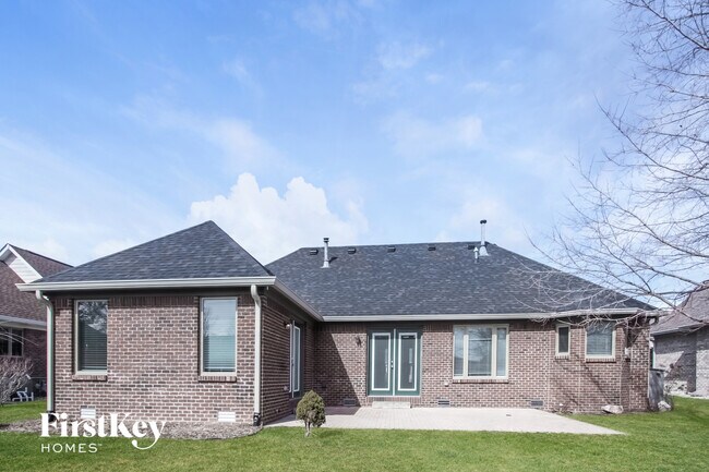 Building Photo - 6775 Anna Ct