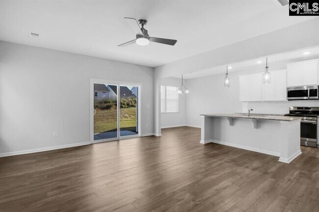 Building Photo - 917 Woodcreek Farms Rd